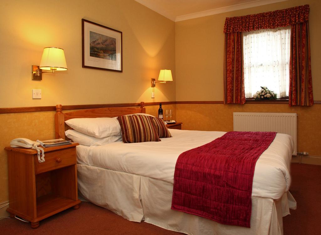 Ness Walk Hotel Inverness Room photo